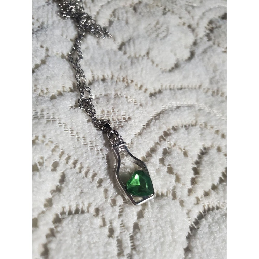 Green heart wine bottle silver necklace gift wino wine lover